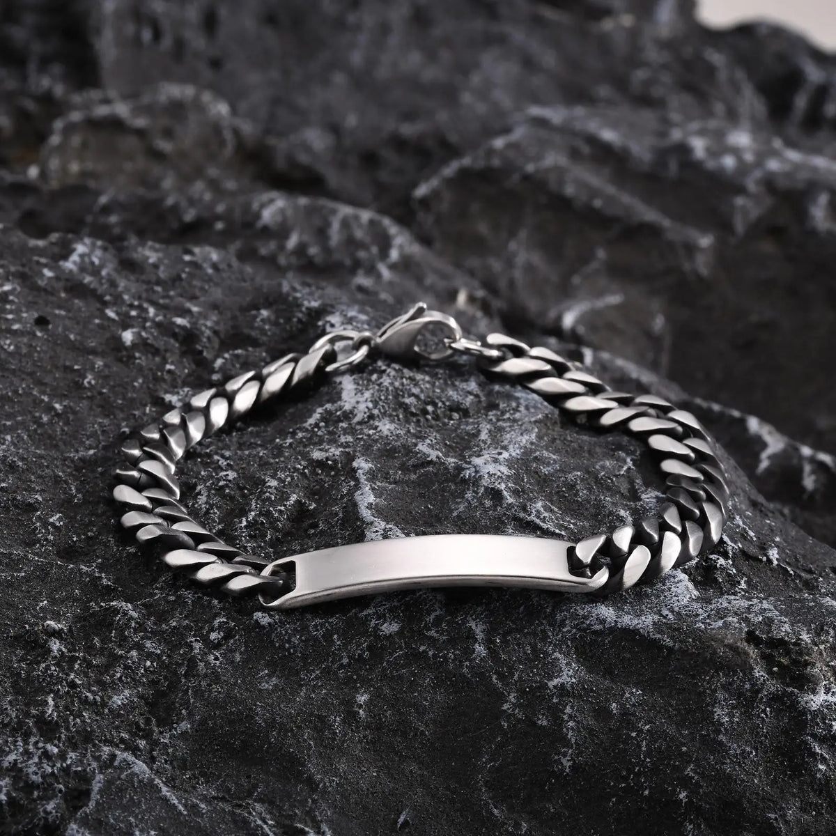Vnox Free Engraving 9mm Stainless Steel Name ID Bracelets for Men, Metal Nameplate Cuban Chain Wristband,Custom Meaningful Gift
